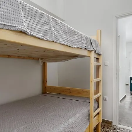 Aphrodites Place * Messíni